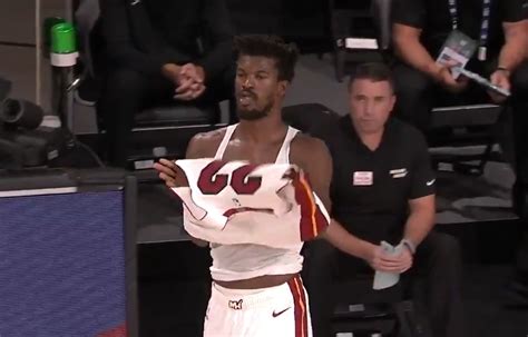 Video Jimmy Butler Gets Denied By Nba Officials As He Tries To Play