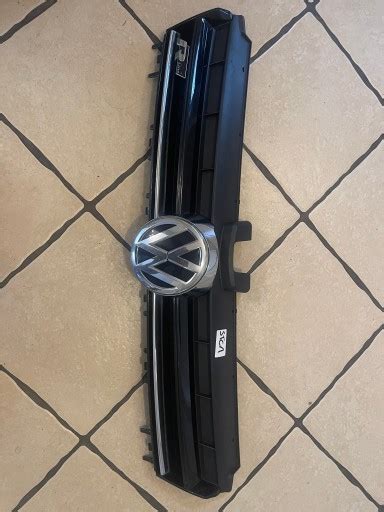 VW Golf VII R line grill atrapa oryginał za 899 zł z Wilkasy Allegro