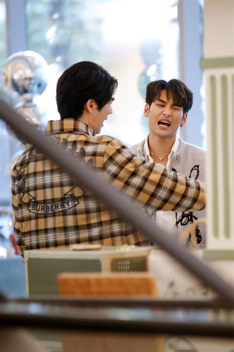 Brown Sugar On Twitter Cute Gay Couples Greenscreen Pretty Boy Swag