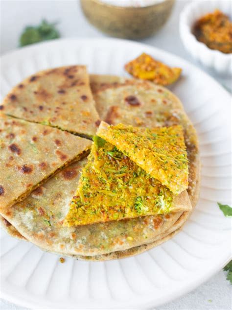 Broccoli Paratha Piping Pot Curry