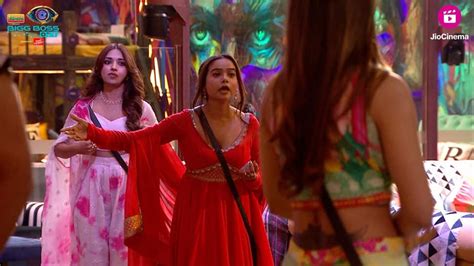 Bigg Boss Ott 2 Manisha Rani Bebika Dhurves Friendship Ends Former