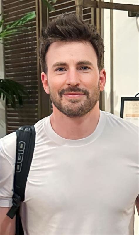 Chris Evans (2023) | Hot Celebrity