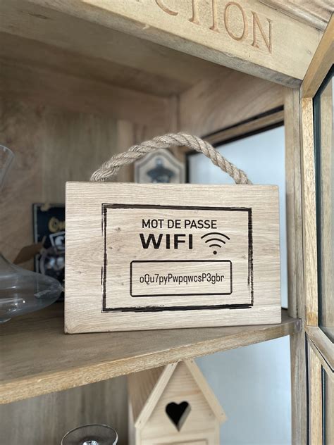 Panneau Wifi Cristobois Fr Panneau Wifi En Bois Personnalis Cadeau