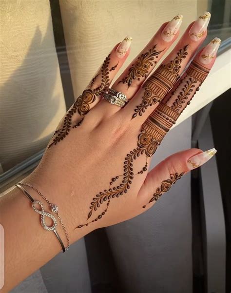 Beautiful Finger Design Finger Henna Designs Mehndi Designs For