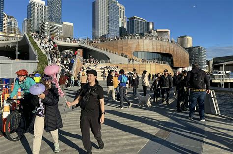 KUOW - Seattle's new waterfront park applauded by first visitors. But