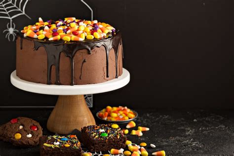 Halloween Cake Decorating Tips – KICKASS KAKES