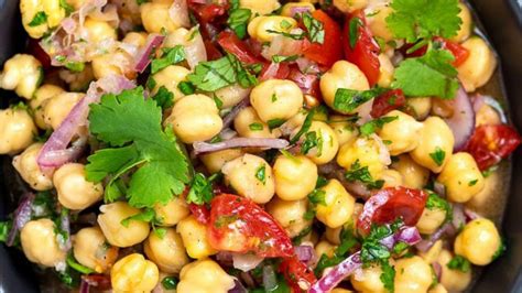 Ensalada de garbanzos a la turca una receta fácil y ligera para comer