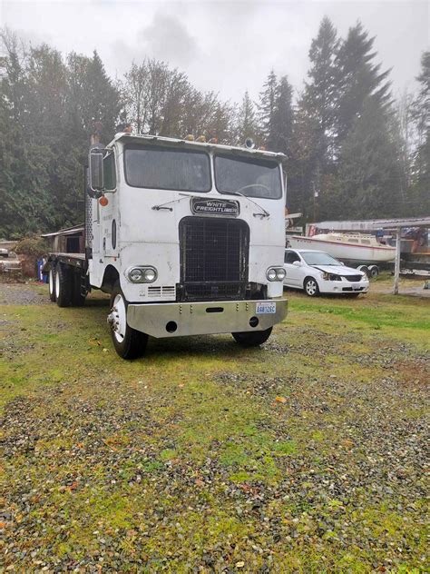 1970 Freightliner Cabover - Commercial Vehicles - South Prairie