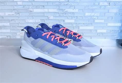 Adidas Avryn Running Mens Size 12 Lucid Blue Coral Hp5977 Ebay