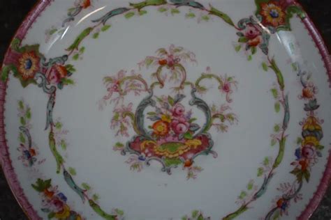 ANCIENNE SOUS TASSE A Cafe En Porcelaine Minton England Cauldon Ware