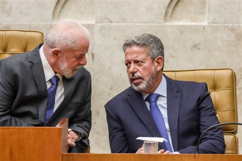 Lula recebe Lira no Palácio da Alvorada após Dino suspender emendas