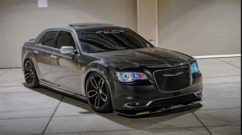 Pin by Tim Joy on Chrysler 300 | Chrysler cars, Super luxury cars ...