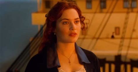 Kate Winslet Is Still Haunted By Her Titanic Nude Scene Fans Wont Let Her Forget It