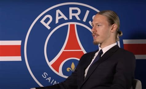 L Incroyable Salaire De Matvey Safonov Au PSG