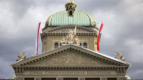 Un débat européen au Palais fédéral en pleine période électorale Le Temps