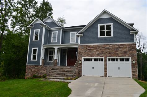 contemporary craftsman homes 1