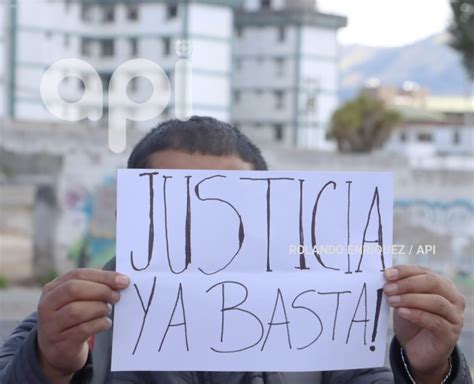 Fotograf As Crimen Ley Y Justicia Velacion Memorial Villavicencio