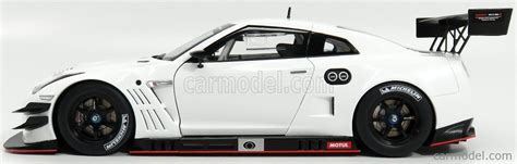 Autoart 81576 Scale 1 18 Nissan Gt R Nismo R35 Gt3 N 0 Coupe 2015 White