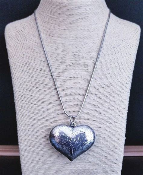 Large Vintage Sterling Silver Etched Vine Puff Heart Pendant Necklace