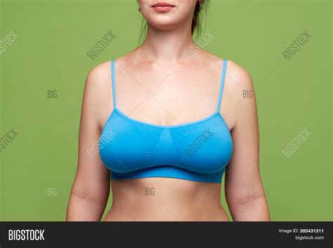 Natural Breasted Women Telegraph