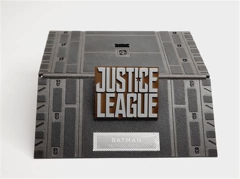 Buy Hot Toys Justice League Batman Tactical Batsuit Scale Mms Complete Online At Lowest