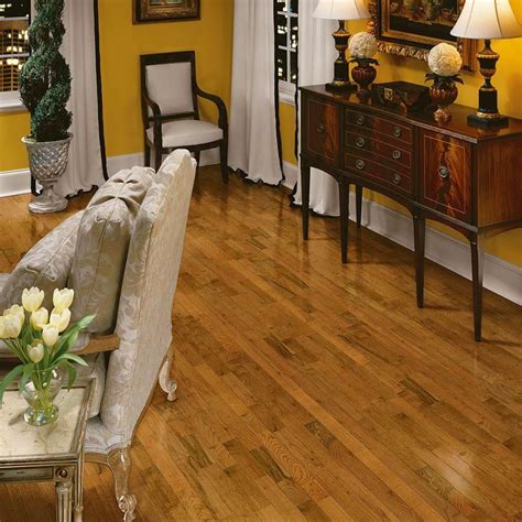 Bruce Plano Oak Gunstock 34 In Thick X 3 14 In Wide X Varying Length Solid Hardwood Flooring