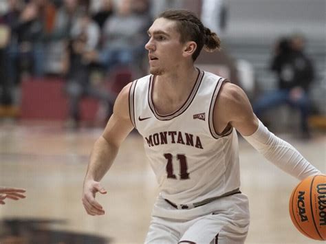 Montana men's basketball rolls to season-opening victory