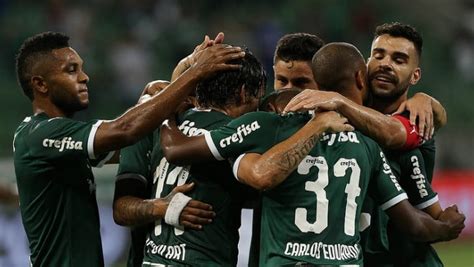 Revelado pelo Goiás atacante está de saída do Palmeiras e pode atuar