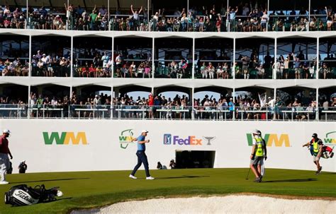 How The Phoenix Open Became a Golf Phenomenon