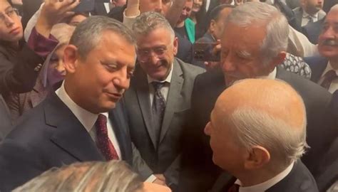 Devlet Bahçeli ile Özgür Özel arasında siyasi söylem sohbeti