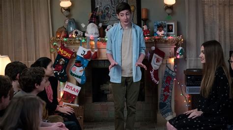 Speechless S02e11 N E New Y Years E Eve Summary Season 2 Episode