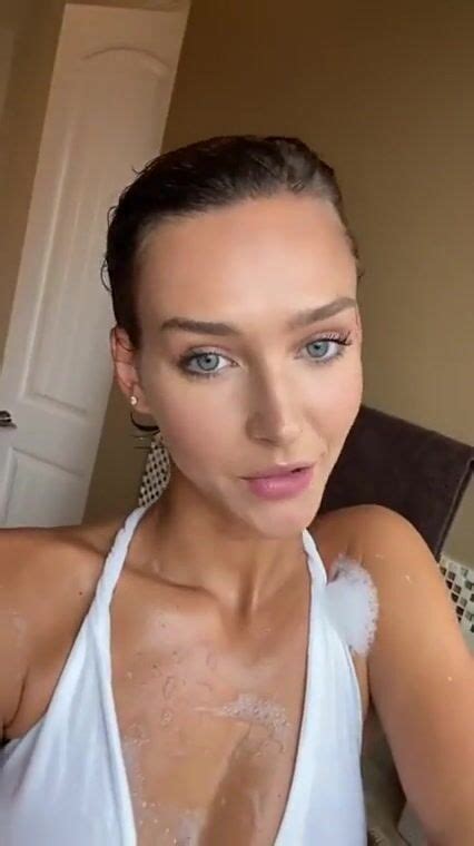 Hot Rachel Cook Nude Leaked Bathtub Shower Video