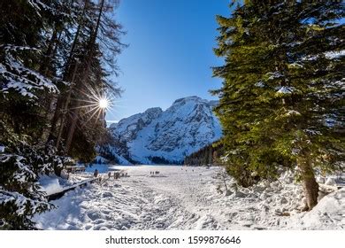 Frozen Lago Di Braies Winter Stock Photo 1599876646 | Shutterstock