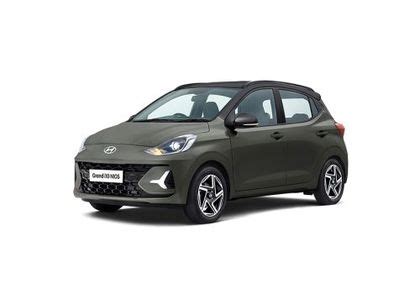 Hyundai Grand i10 Nios Era in Spark Green With Abyss Black - CarDekho