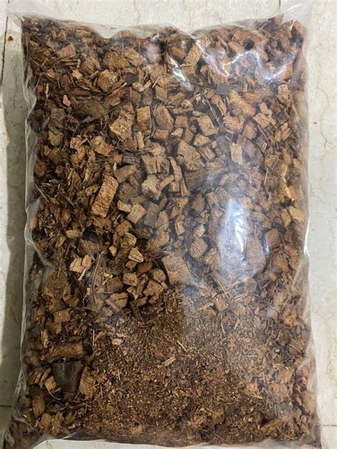 Coco Chip Or Coco Husk 750g 8L Furniture Home Living Gardening