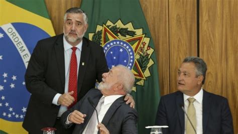 Governo Lula Quer Mais De R Milh Es Para Turbinar As Pr Prias