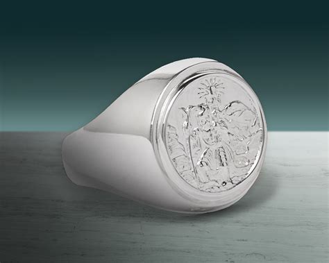 How The Signet Ring Became The Mens Jewellery Trend Of 2020 The