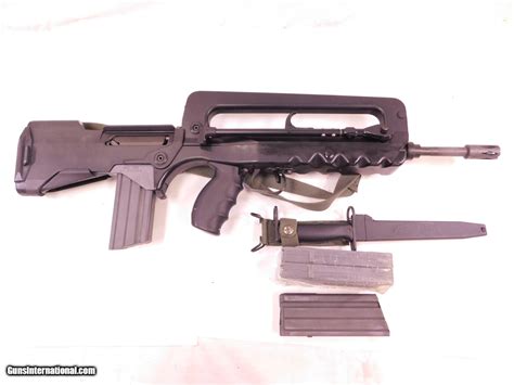 Famas Bullpup Rifle