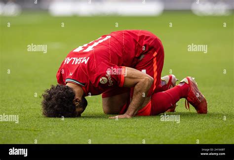 Liverpool Celebrate Liverpools Mohamed Salah Scoring Hi Res Stock