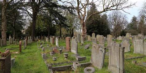 City Of London Cemetery And Crematorium - Haunted History | Higgypop ...