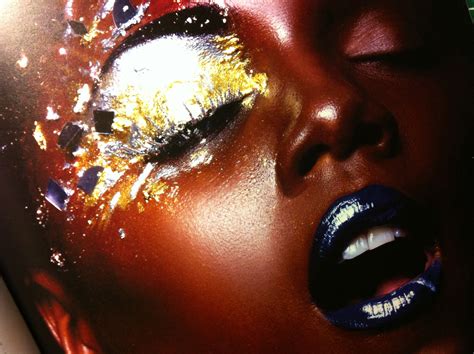 From Makeup International Kryolan