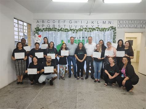 Colombo Mais Libras Realiza Entrega De Certificados Do Curso N Vel