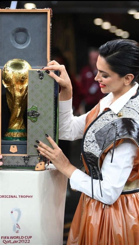 Deepika Padukone First Indian To Unveil Fifa World Cup Trophy Here Why