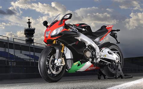 Red Aprilia 1080P, 2K, 4K, 5K HD wallpapers free download | Wallpaper Flare