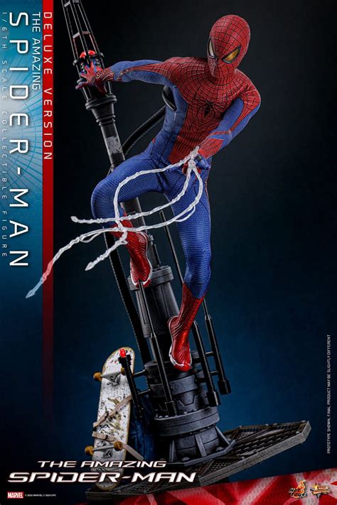 Spider Man Deluxe Hot Toys MMS772 The Amazing Spider Man 1 6 Figure