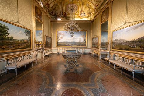 The Four Seasons Rooms Reggia Di Caserta