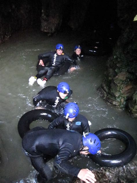 Waitomo Caves Black Water Rafting