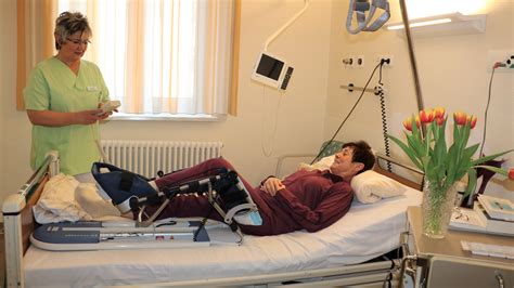 Klinik für Orthopädie und Unfallchirurgie | Kliniken Erlabrunn