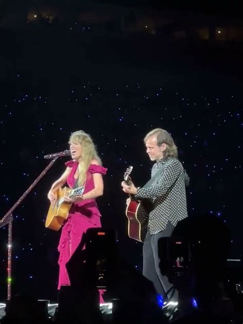 Taylor Swift Singing The Great War With Aaron Dessner Shorts