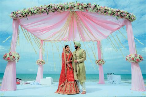 Taj Lake Palace Udaipur Wedding Cost | Capacity and Venue Options [2024 ...